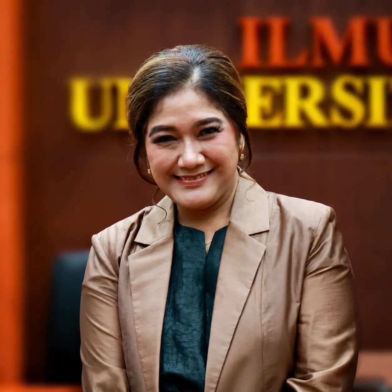 Dr. Nurul Eka Hidayati, M.Si